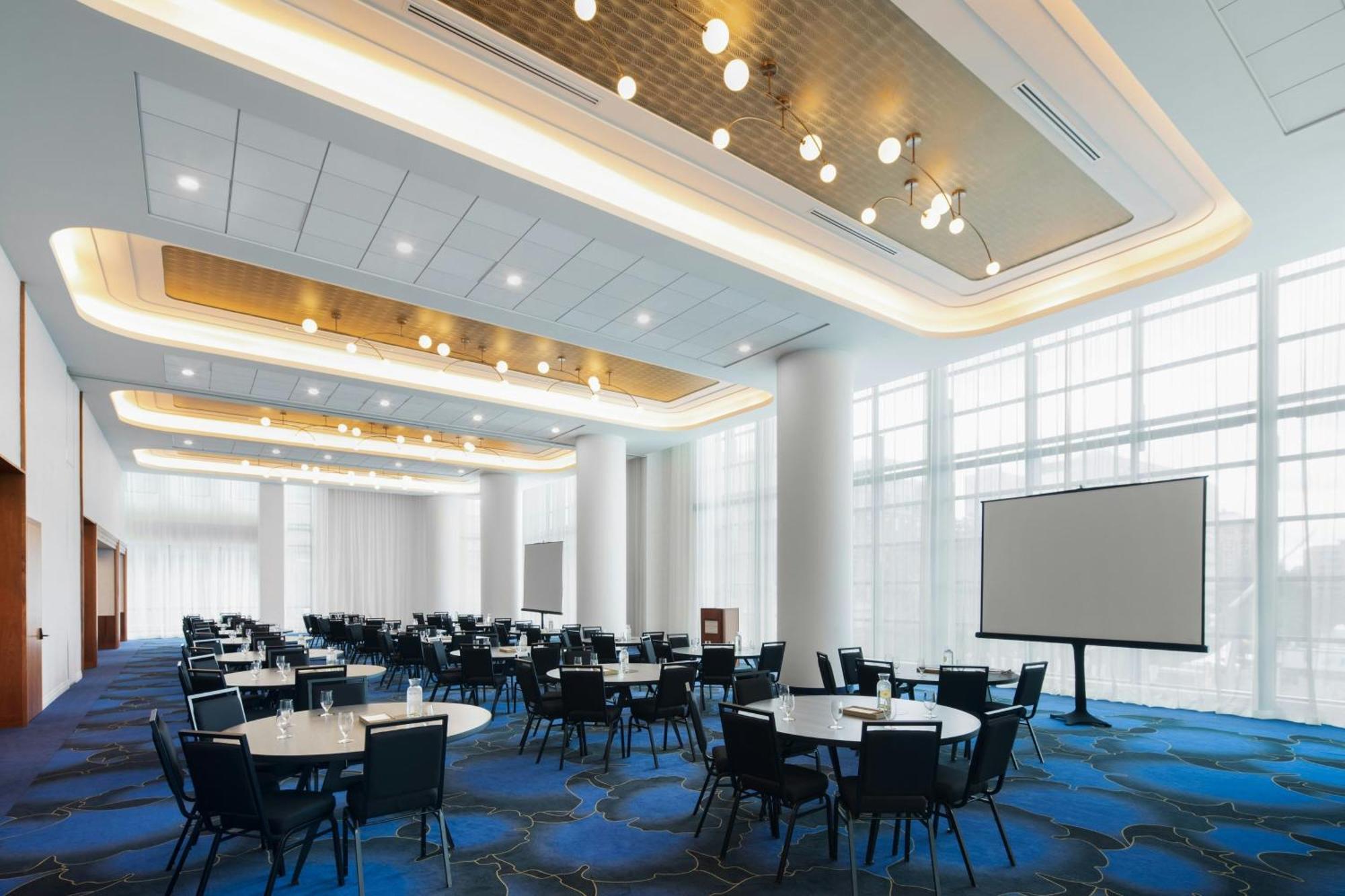 Honeyrose Hotel, Montreal, A Tribute Portfolio Hotel Екстериор снимка The Westin Convention Center