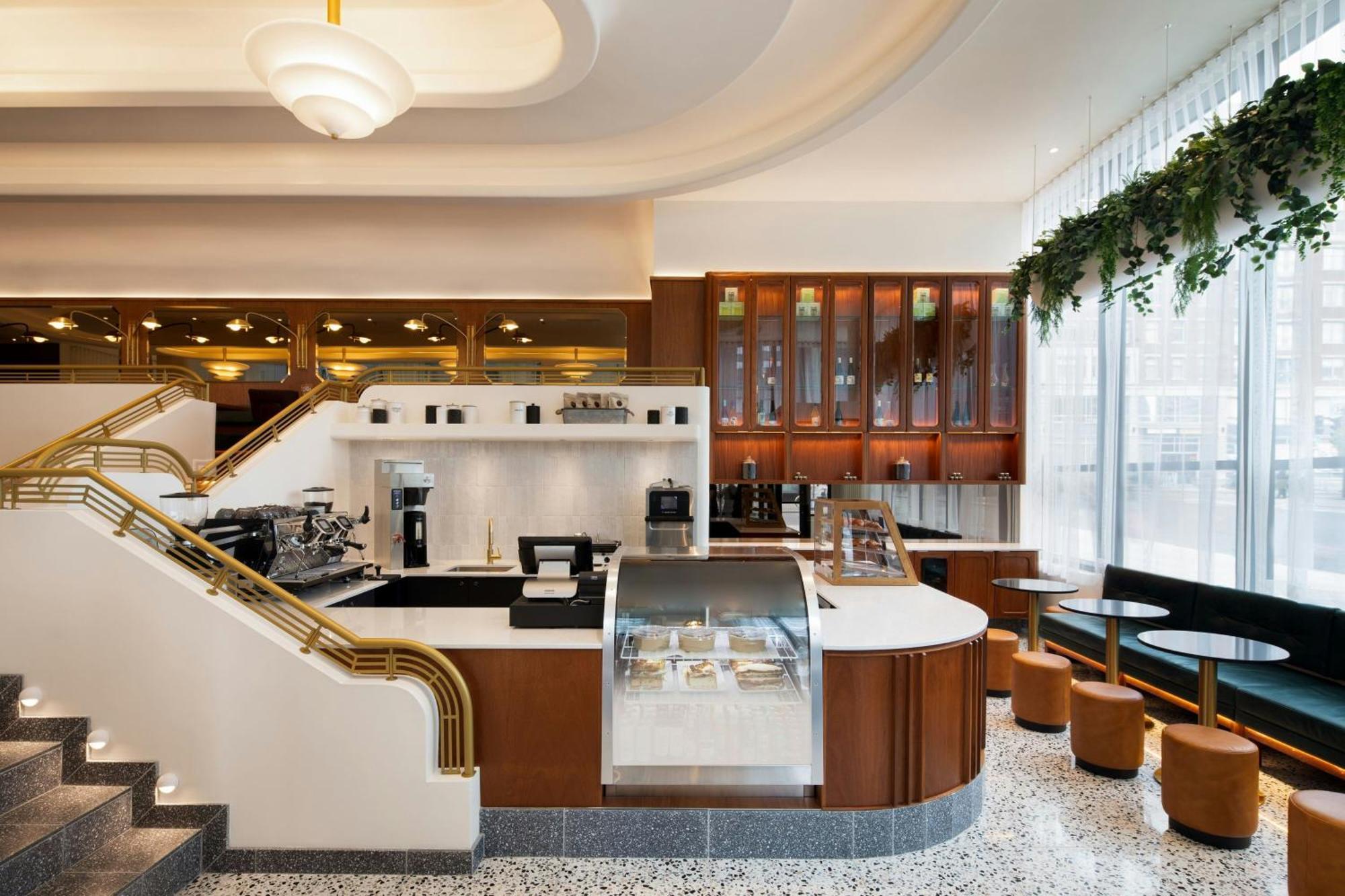 Honeyrose Hotel, Montreal, A Tribute Portfolio Hotel Екстериор снимка The interior of the 2019-opened Starbucks Reserve Roastery in London